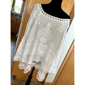 Democracy white lace & embroidery bell sleeve top, women's L